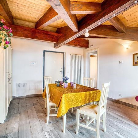Casavacanzelemore - Casa Zoe Valfabbrica Luaran gambar