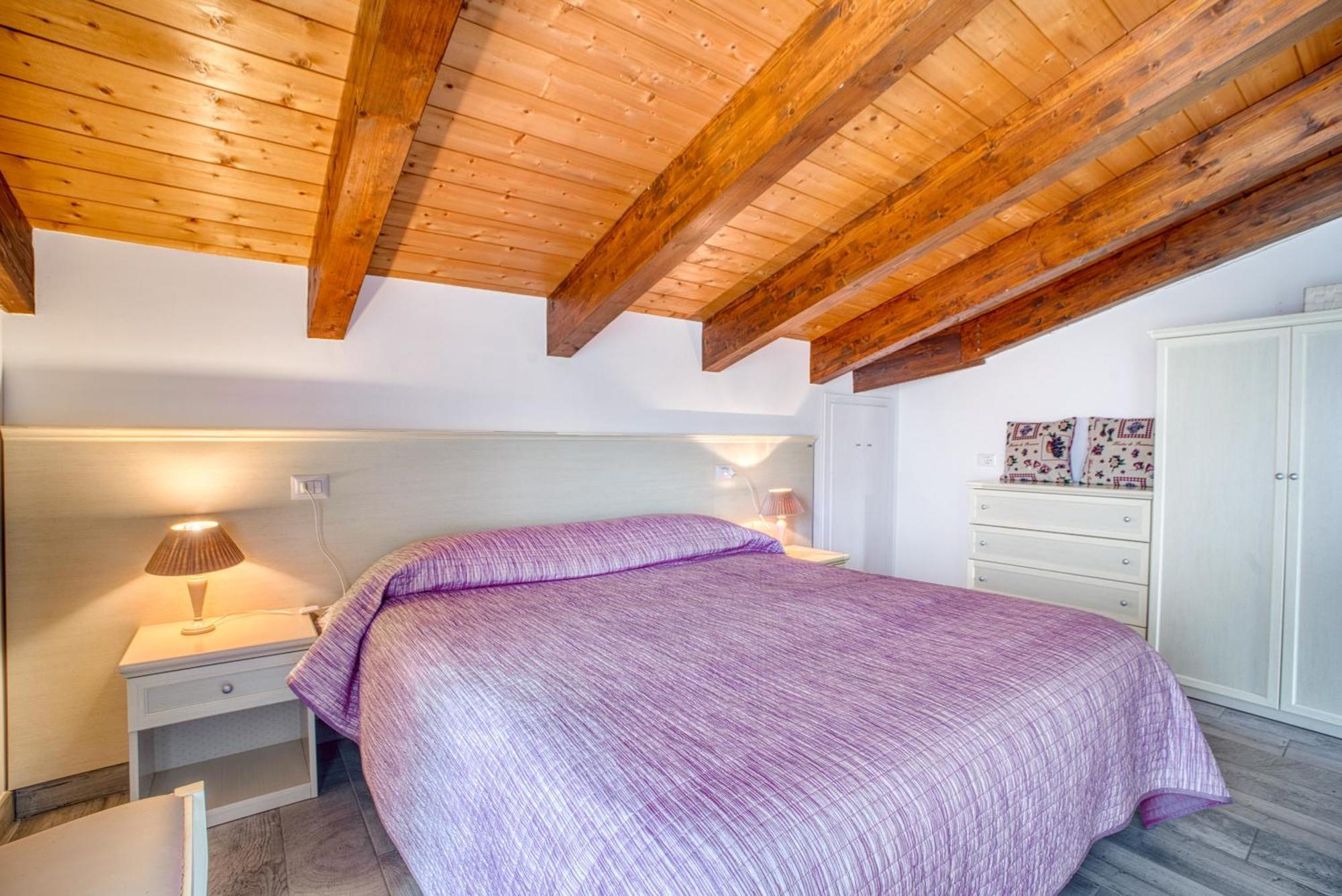 Casavacanzelemore - Casa Zoe Valfabbrica Luaran gambar