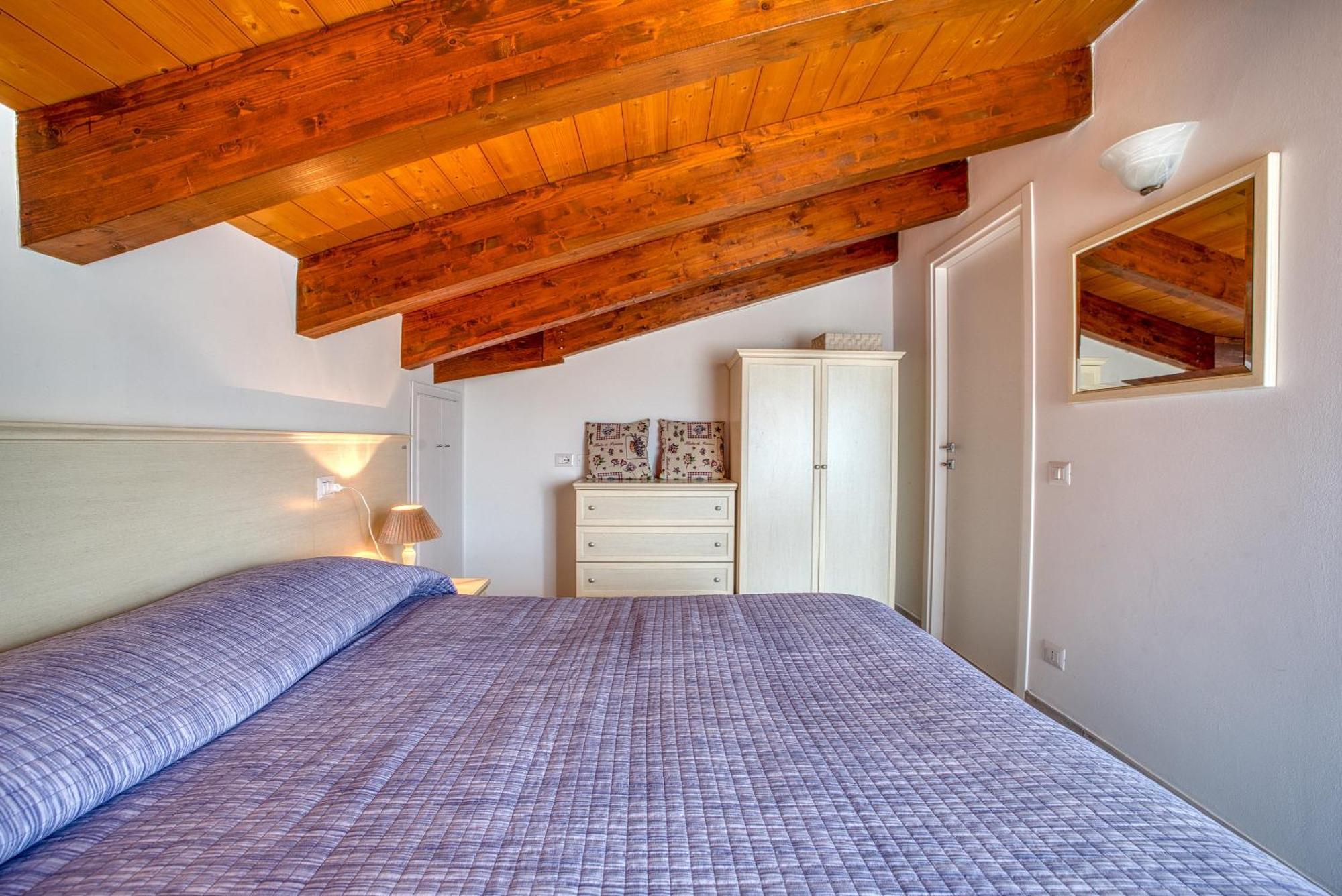 Casavacanzelemore - Casa Zoe Valfabbrica Luaran gambar